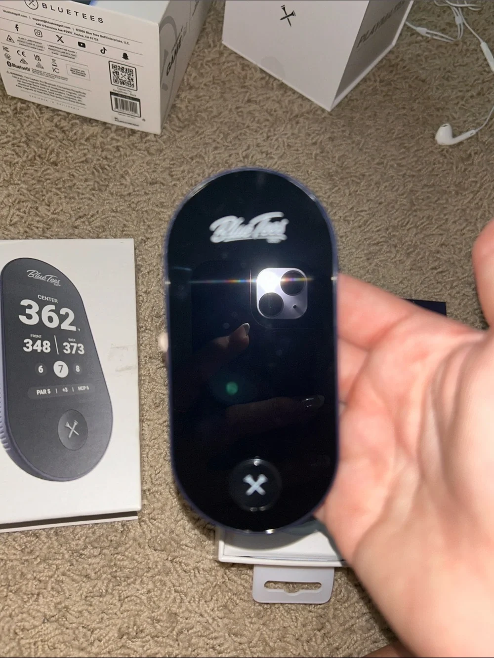 Black Golf GPS Rangefinder - Accurate Distance Tracking